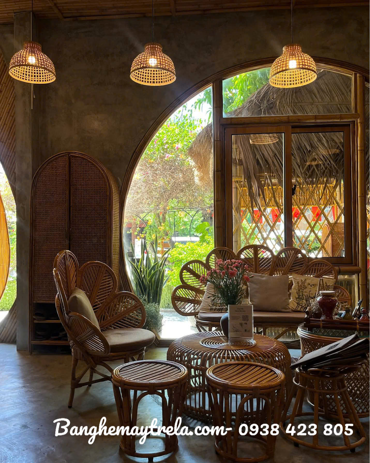 Bàn ghế mây tự nhiên cho spa